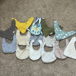 Asssortment of baby bibs